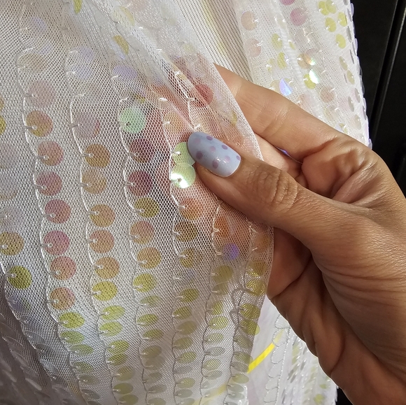 Charming charlie sequin scarf white multi colored sequins with fringe NWT ✨️✨️✨️ - Picture 4 of 8